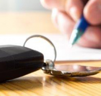 מילון מונחים להשכרת רכב: להבין את כל הביטויים המורכבים בחוזה ההשכרה